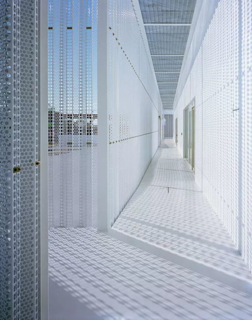 鵝廠(chǎng)新設(shè)計(jì) 入門(mén)吸睛的室內(nèi)裝飾材料銷(xiāo)售策略